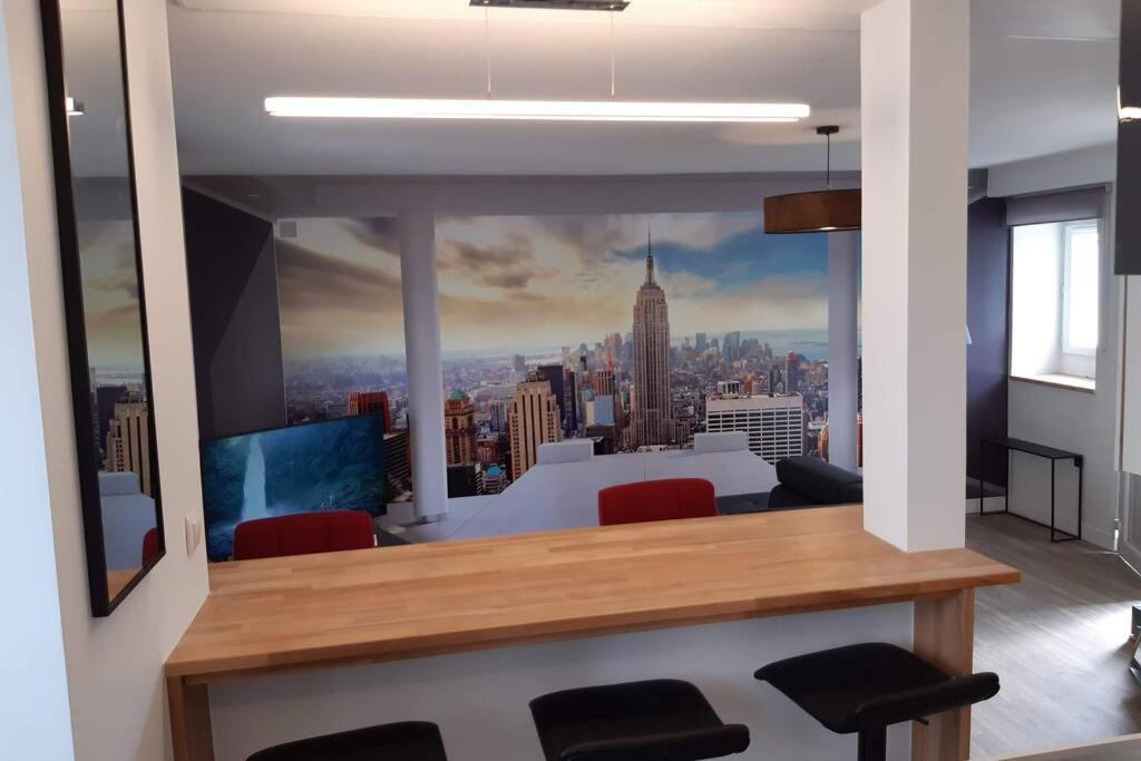 Appartement Renove Le New-York En Centre Ville - Terrasse Et Parking - Non Climatise La Roche-Chalais Εξωτερικό φωτογραφία