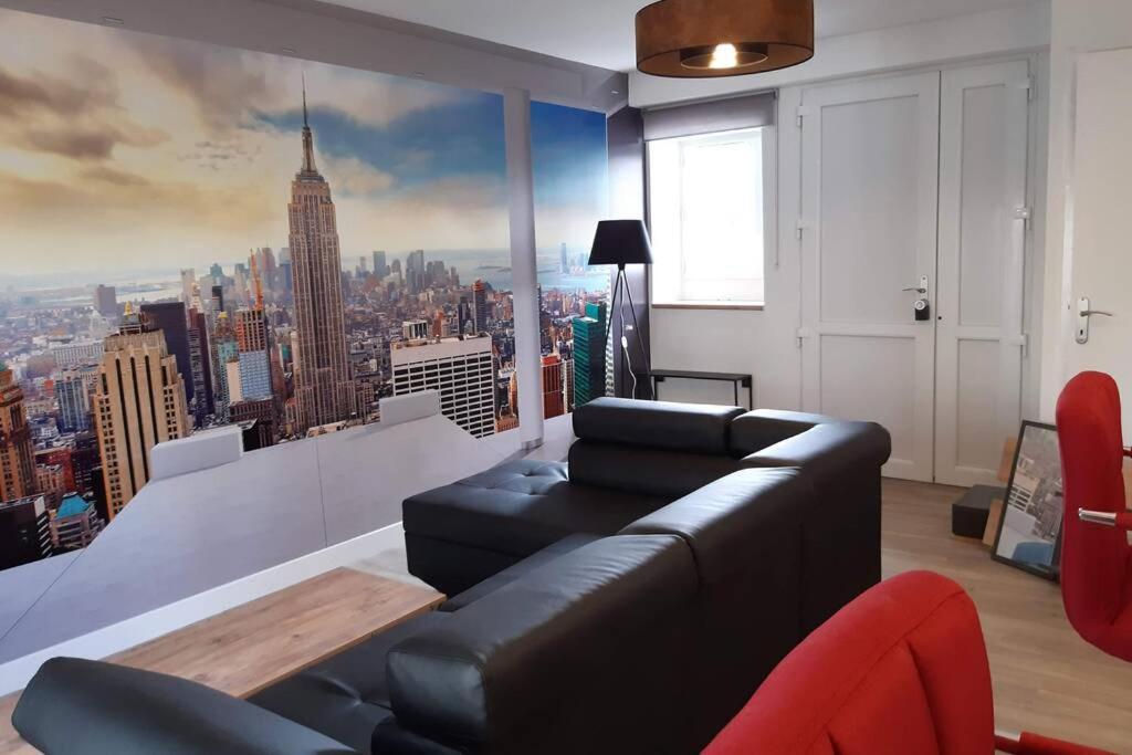 Appartement Renove Le New-York En Centre Ville - Terrasse Et Parking - Non Climatise La Roche-Chalais Εξωτερικό φωτογραφία