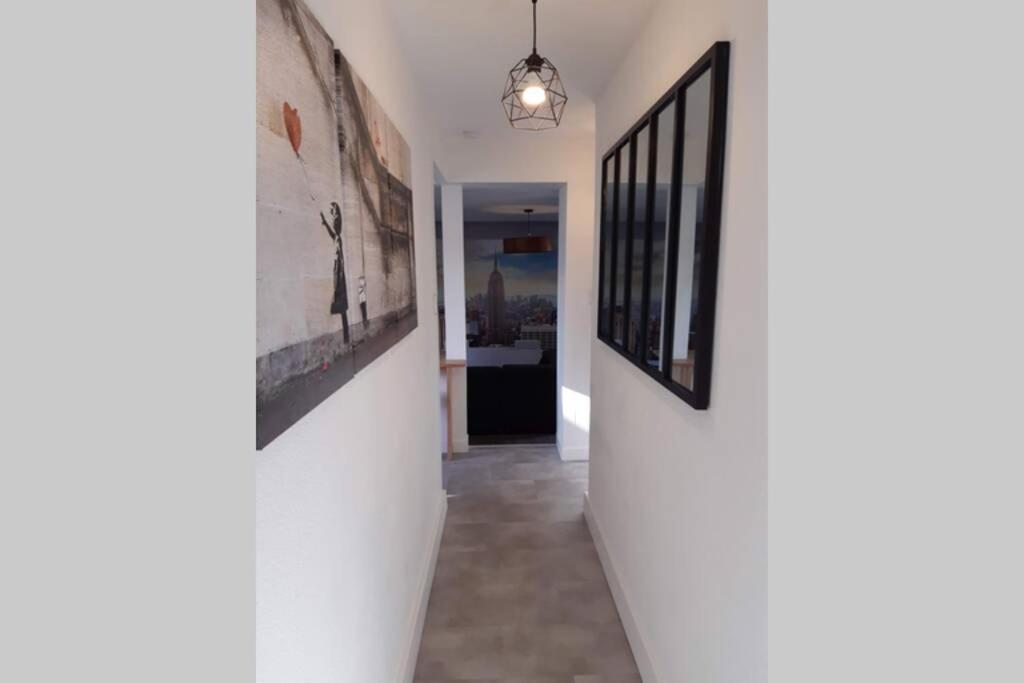 Appartement Renove Le New-York En Centre Ville - Terrasse Et Parking - Non Climatise La Roche-Chalais Εξωτερικό φωτογραφία